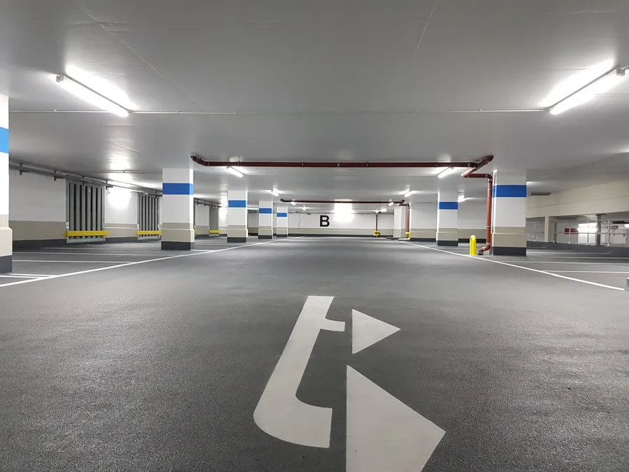 Referenz Parkhaus